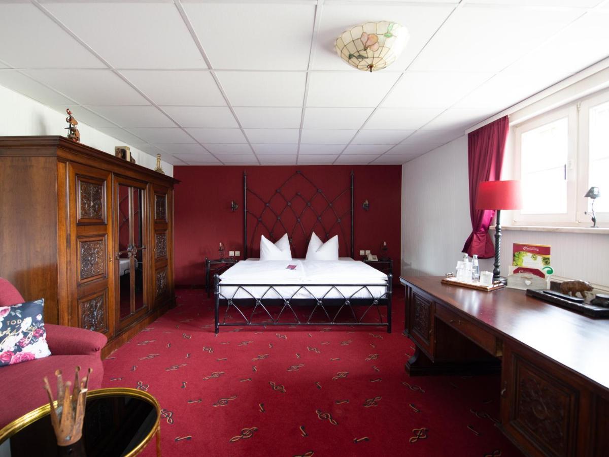 פינסטרוואלדה Hotel Zum Vetter מראה חיצוני תמונה